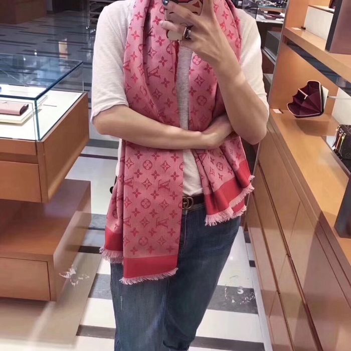 Louis Vuitton Scarf LV00121